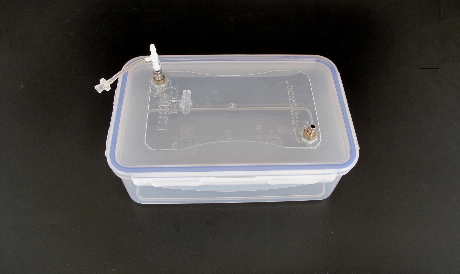 Measurement chamber, acrylic, approximately 1 liter volume, 17.9 x 11.1 x 5.7cm